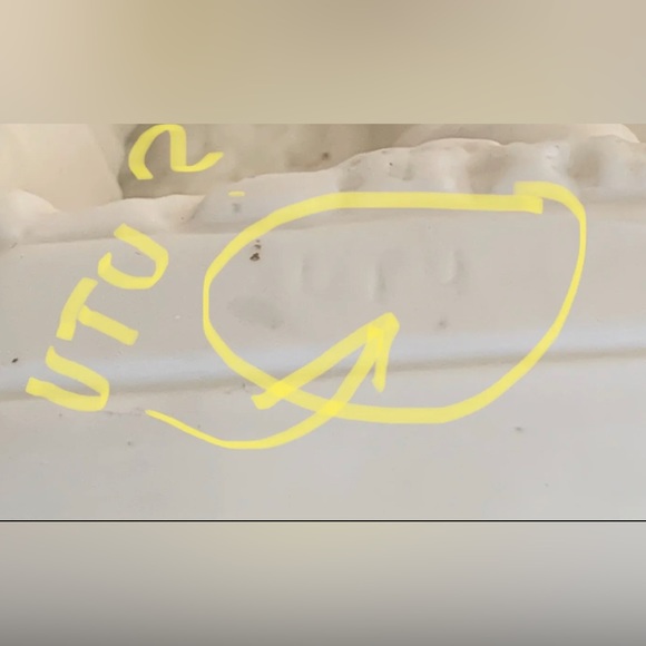 JW754 13.5” tall Antique Bisque Porcelain Girl holding Basket Statue Marked - Picture 5 of 12